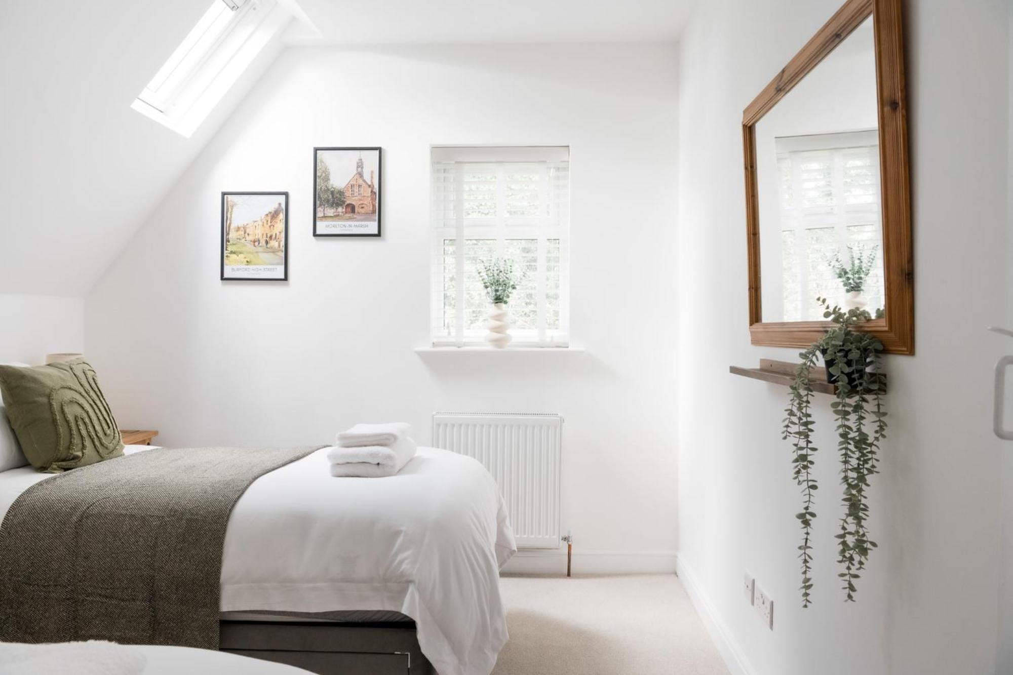 Eagle Cottage - Charming Cotswolds Getaway, Dog Friendly Wyck Rissington Esterno foto
